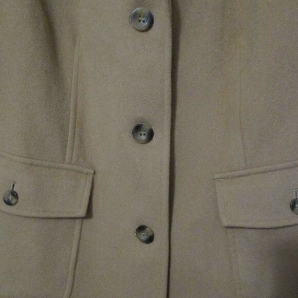 L.L. Bean Womens jacket blazer camel color Wool Angora blend 3 button size M - Picture 4 of 14
